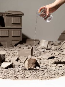 Juree Kim, Landscape, clay, water, 400 x 400 x 50cm, Gyeonggi International Ceramic Biennale, 2015