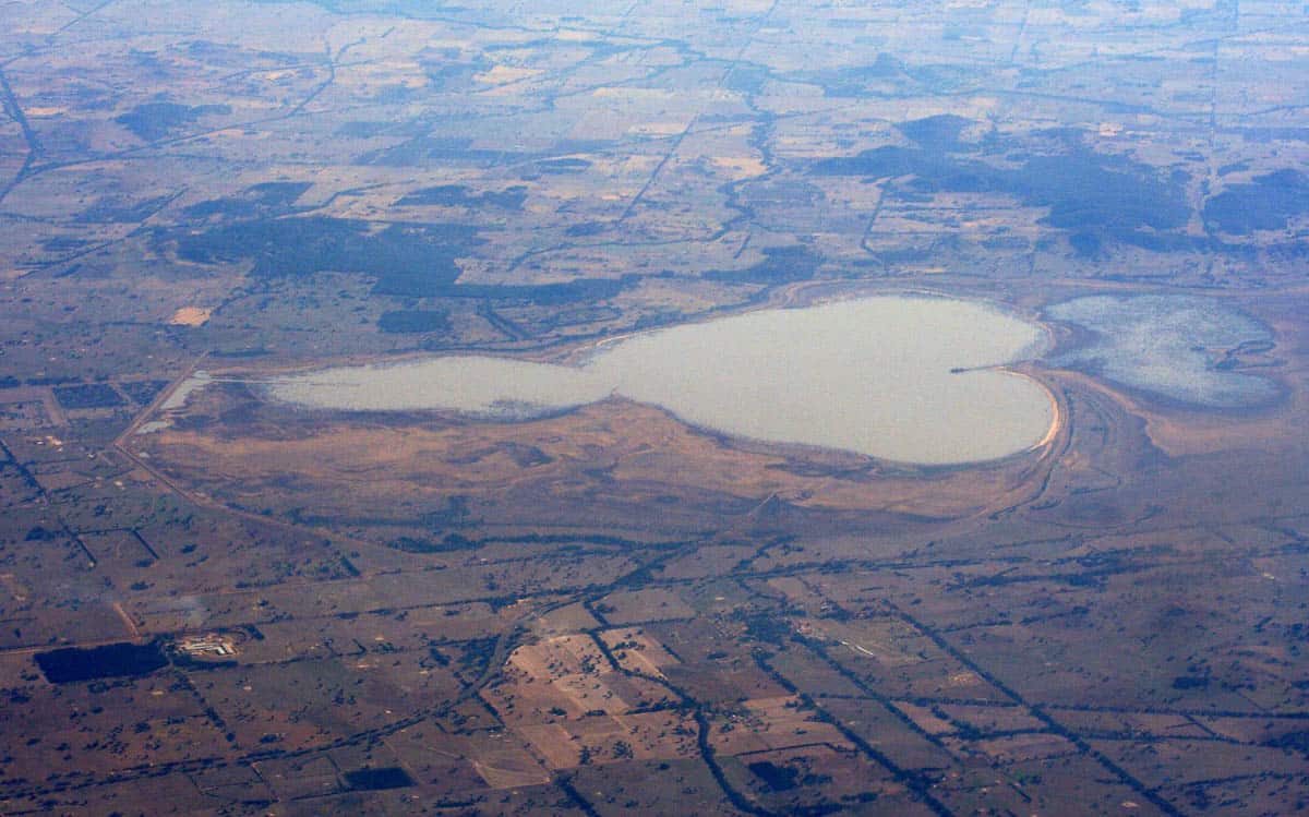 Lake Mokoan from the east, Wikipedia, https://commons.wikimedia.org/wiki/File:Lake-Mokoan-aerial