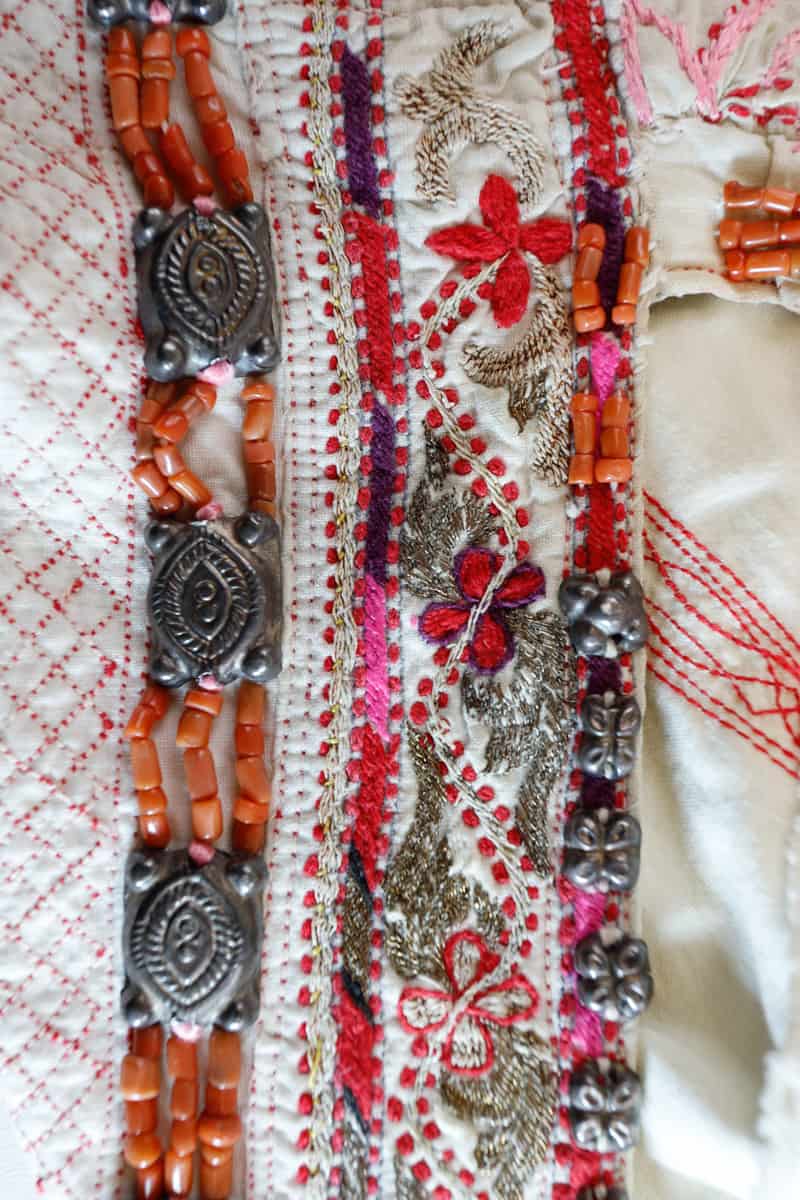 Keste: Kazakhstan embroidery that celebrates nature - Garland Magazine ...